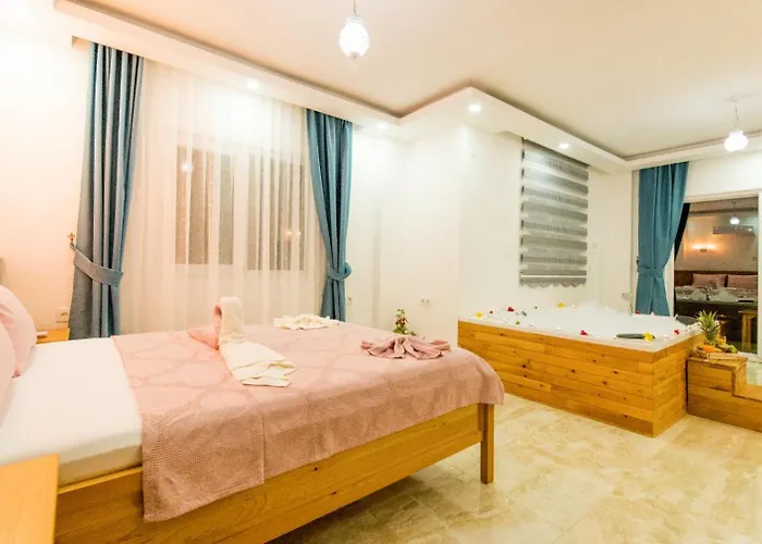 Vılla Guclu Villa Kaş